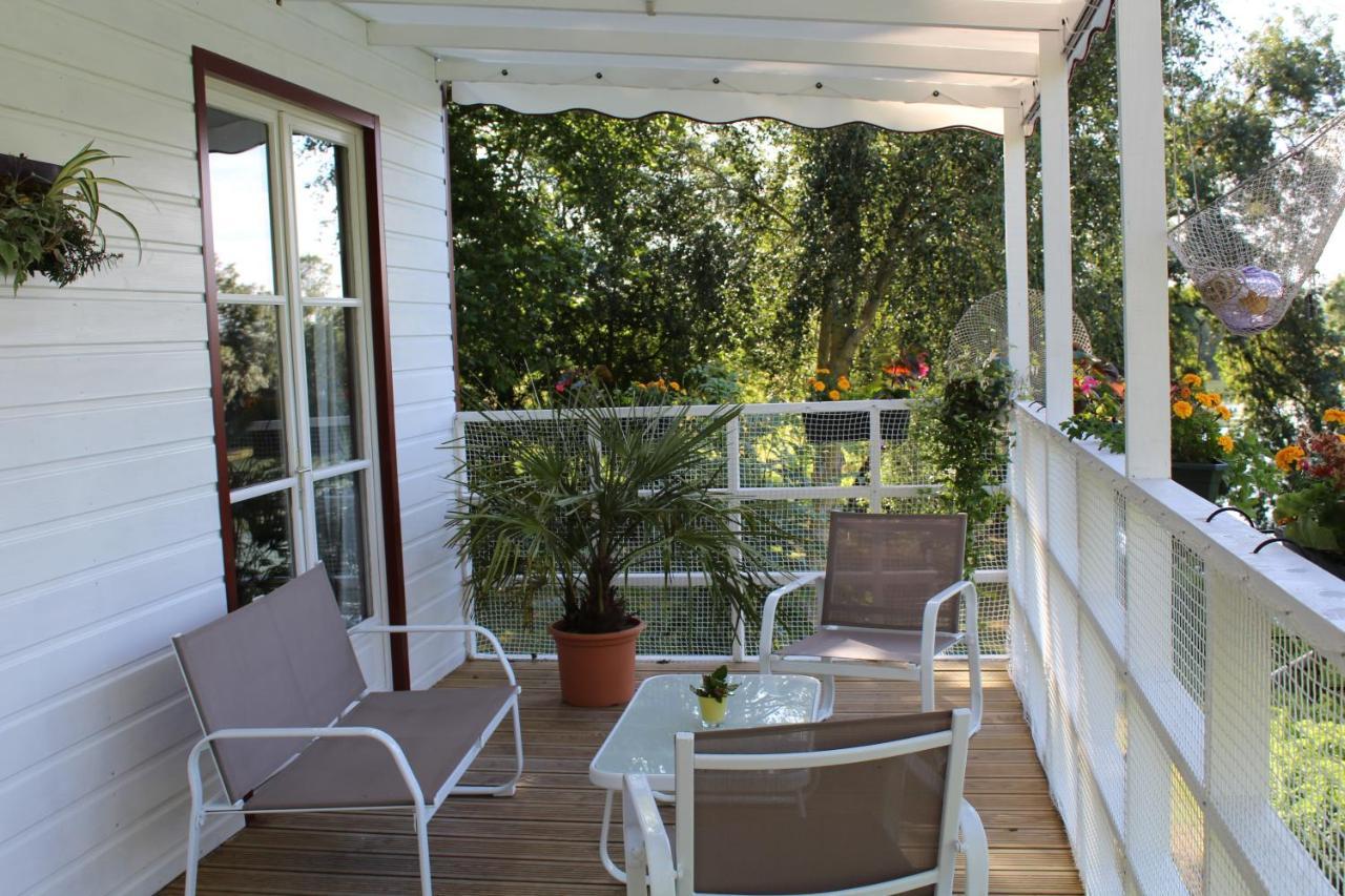 Camping Belle Riviere Chaniers Екстер'єр фото